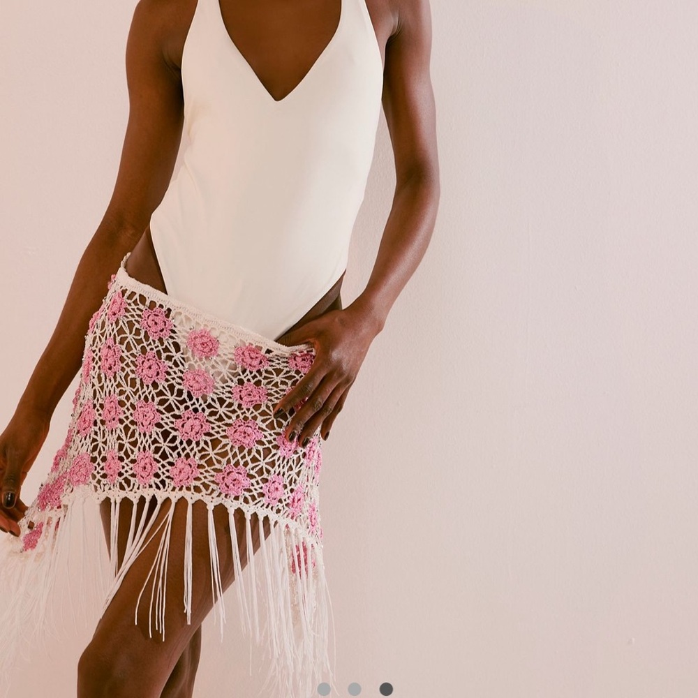 BNWT Frankie’s Hendricks Crochet Coverup bottom in color Pink Sugar